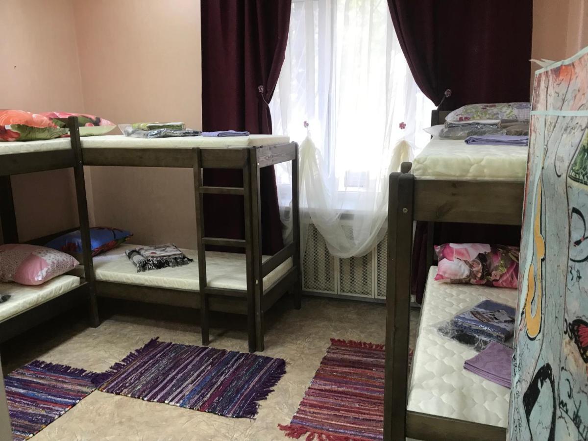 Ararat-Demeevskaya Hostel Kijev Kültér fotó