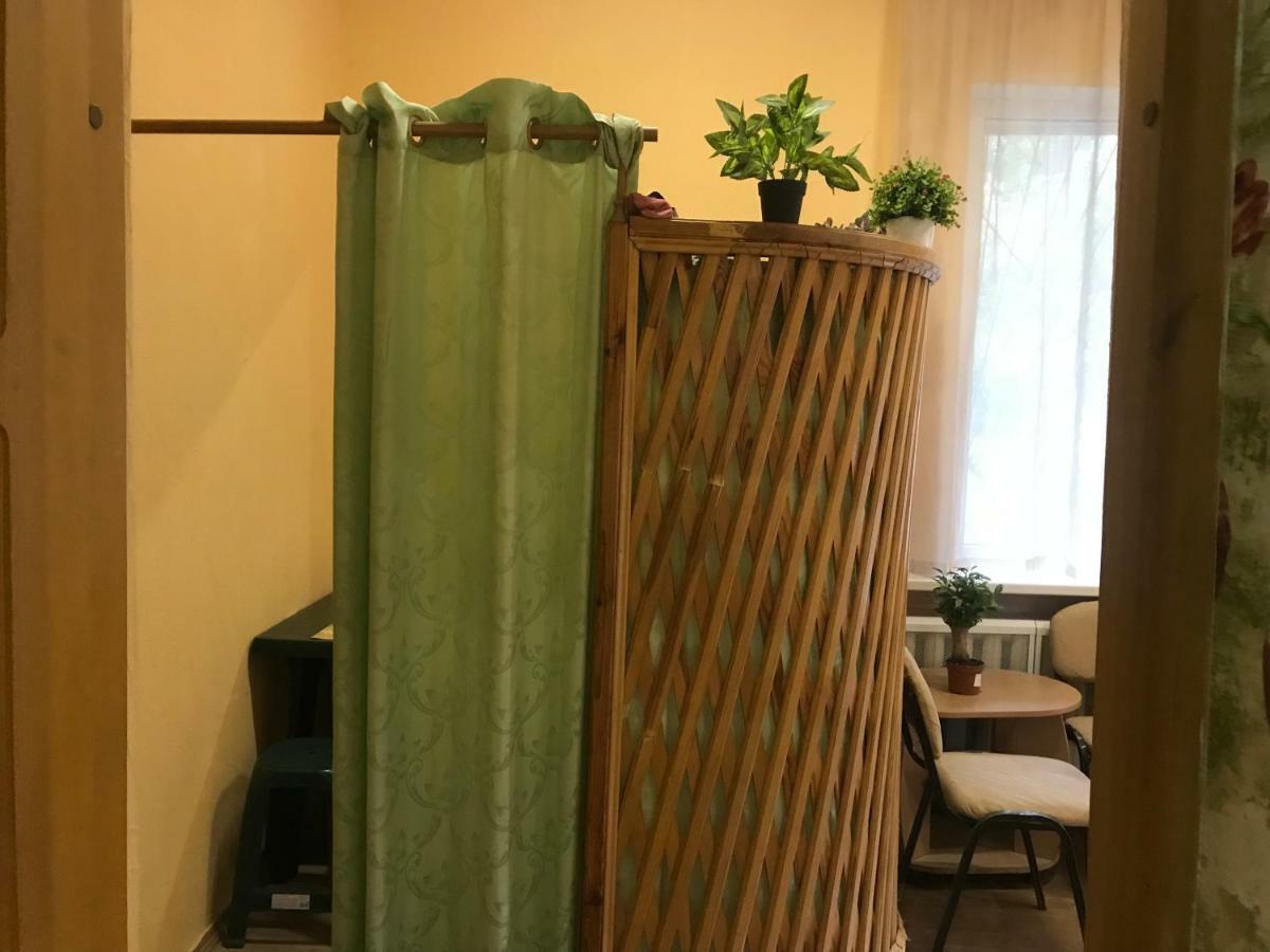 Ararat-Demeevskaya Hostel Kijev Kültér fotó