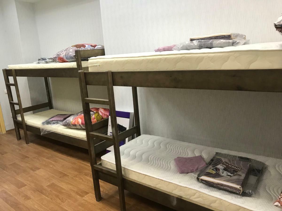 Ararat-Demeevskaya Hostel Kijev Kültér fotó