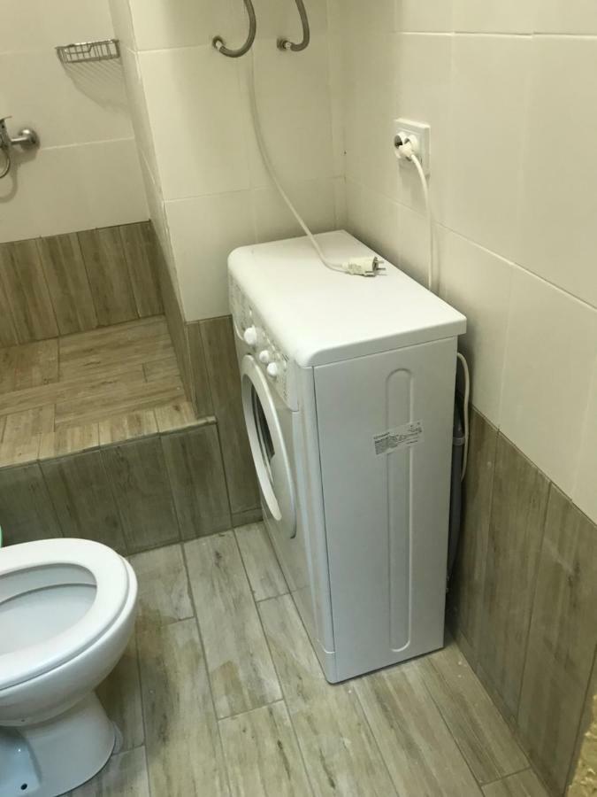 Ararat-Demeevskaya Hostel Kijev Kültér fotó
